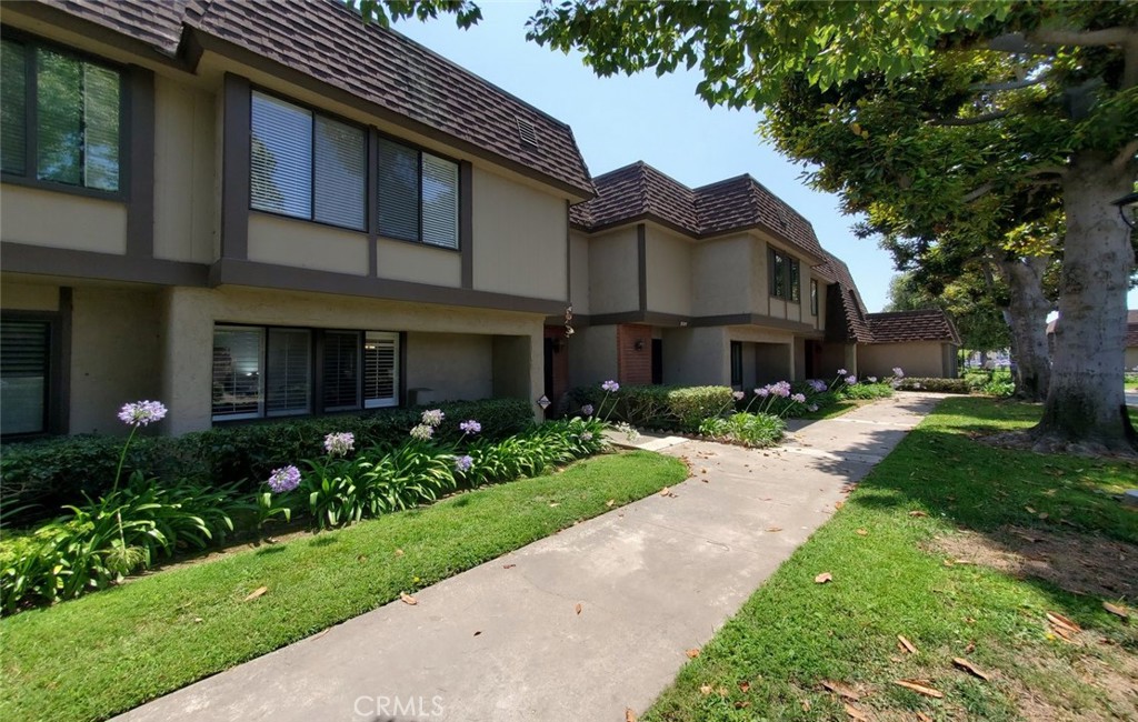 8193 Del Rey Drive Stanton, CA 90680 - Photo 3 of 40