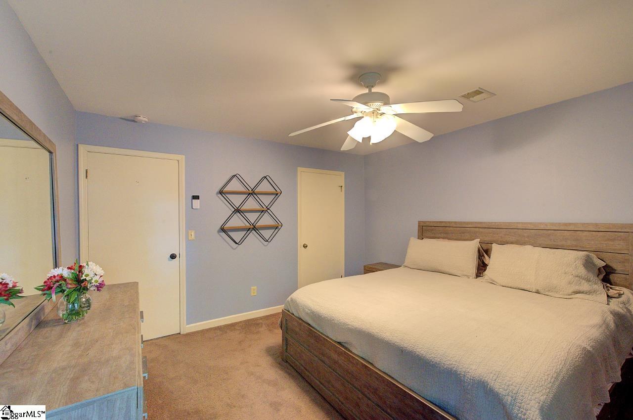 8 Rising Sun Court Taylors, SC 29687 - Photo 9 of 48 Gallery Image 9