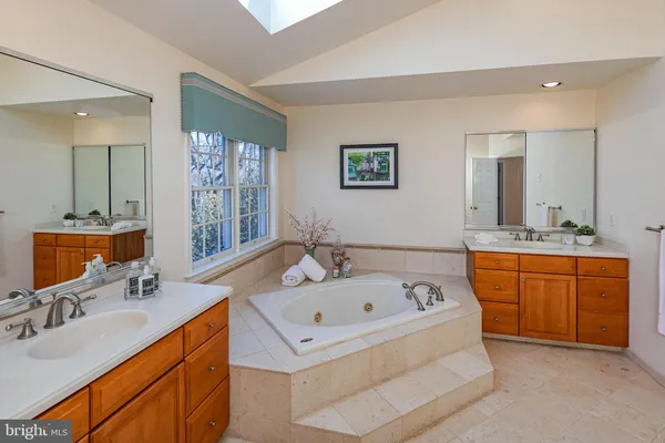 $2,485,000 | 50 Stone Cliff Road, Princeton, NJ 08540