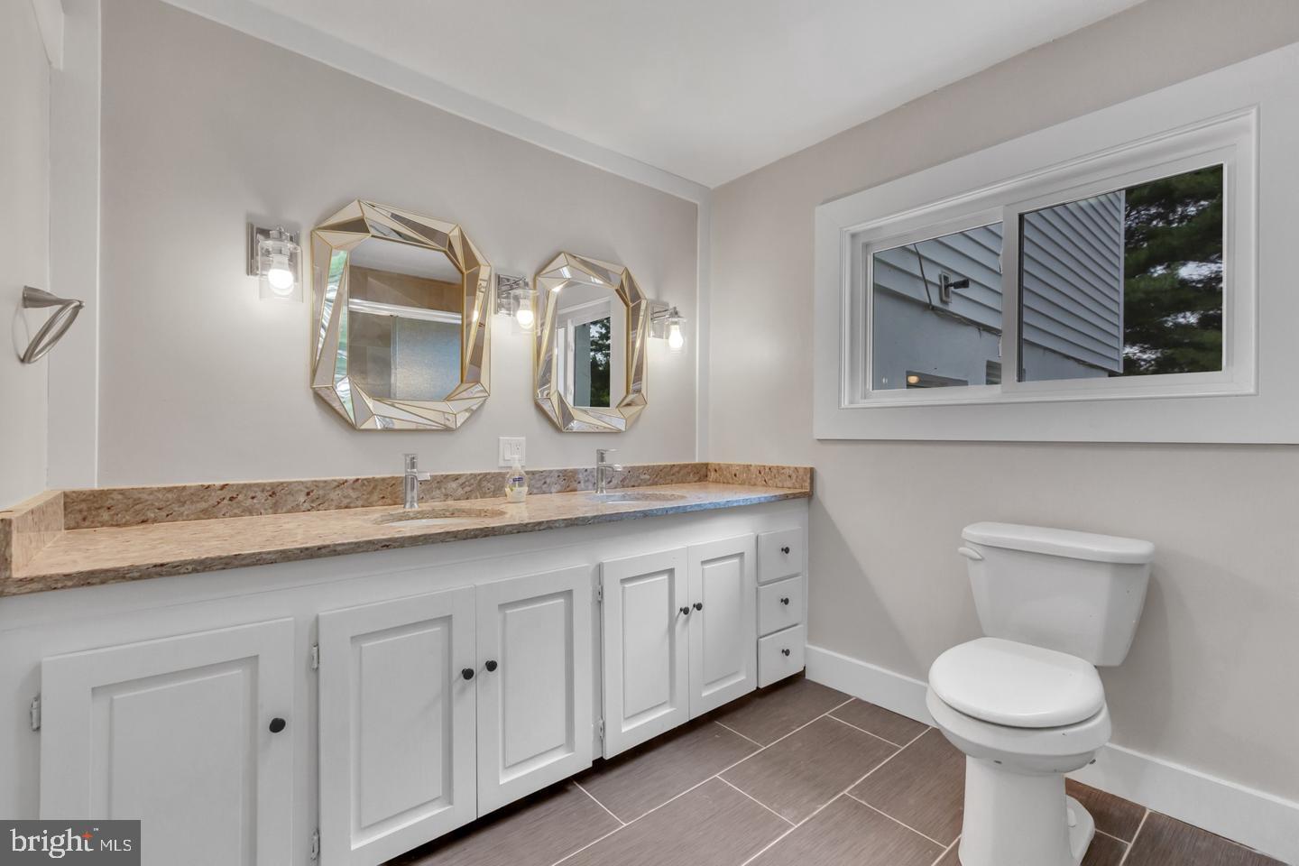 519 Linton Hill Road Newtown, PA 18940 - Photo 9 of 20 Full Bathroom- First Floor