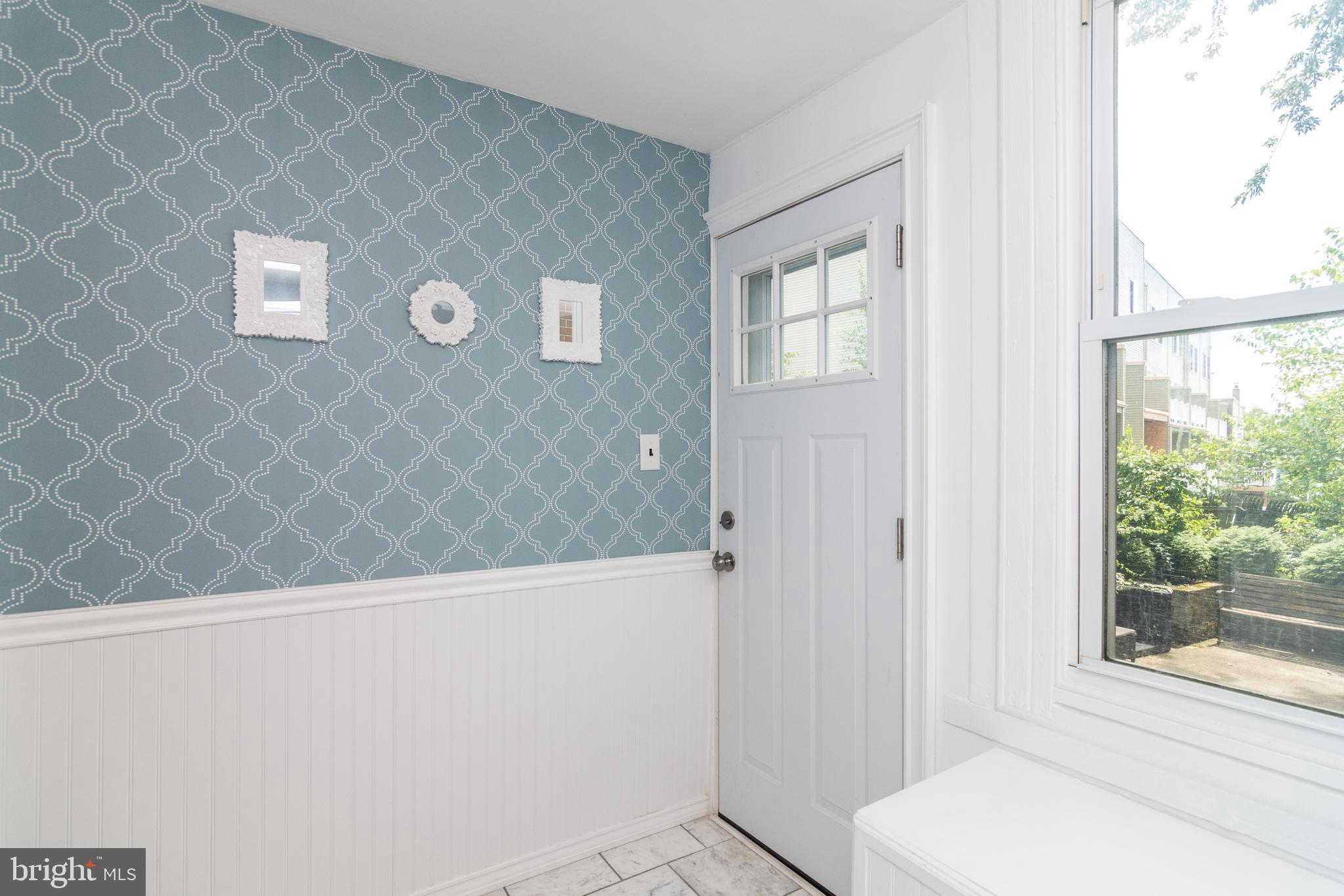 209 Rector Street Philadelphia, PA 19128 - Photo 14 of 21 Charming mud room