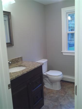 261 Bullock Road Freetown, MA 02717 - Photo 5 of 12 Gallery Image 5