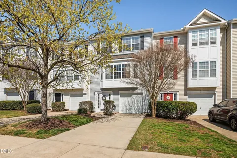 $285,000 | 5117 Neuse Commons Lane, Raleigh, NC 27616