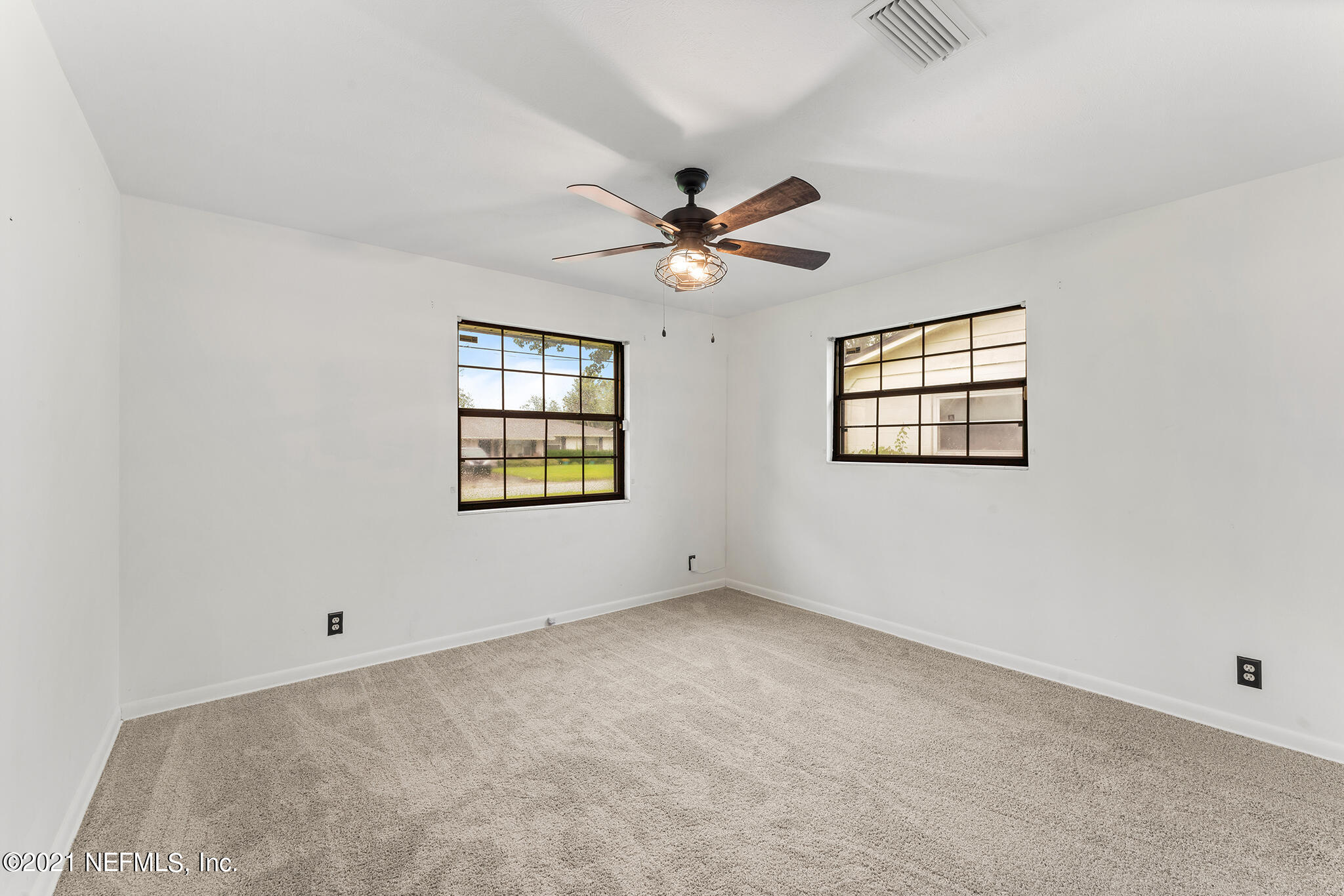 826 Montego Road East Jacksonville, FL 32216 - Photo 15 of 27 BR 2