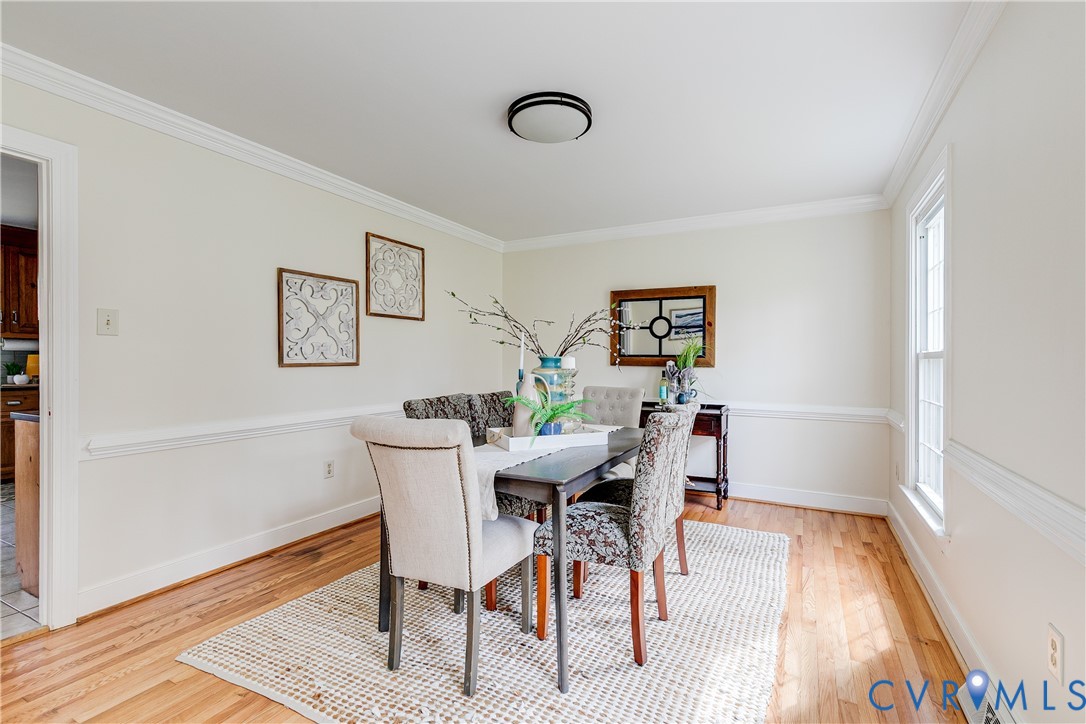 9536 Williamsville Road Mechanicsville, VA 23116 - Photo 8 of 32 Dining room offering a comfortable setting for sha