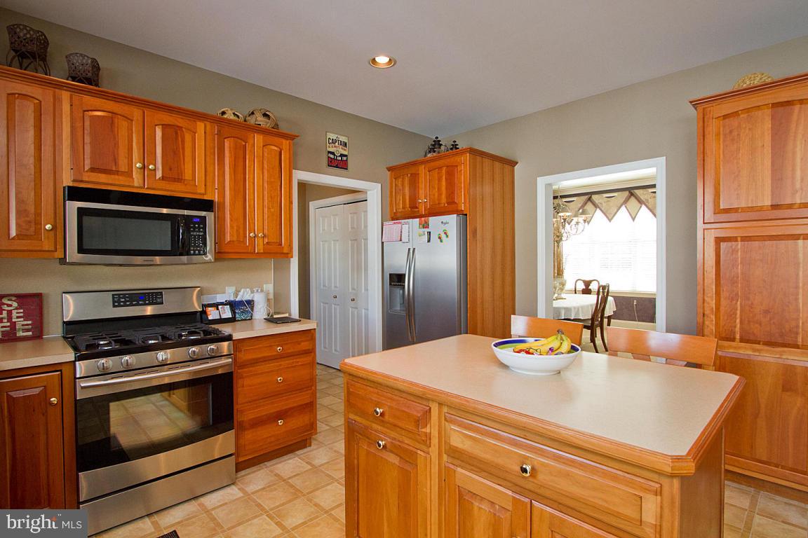 1366 Sylvan Road Lancaster, PA 17601 - Photo 21 of 48