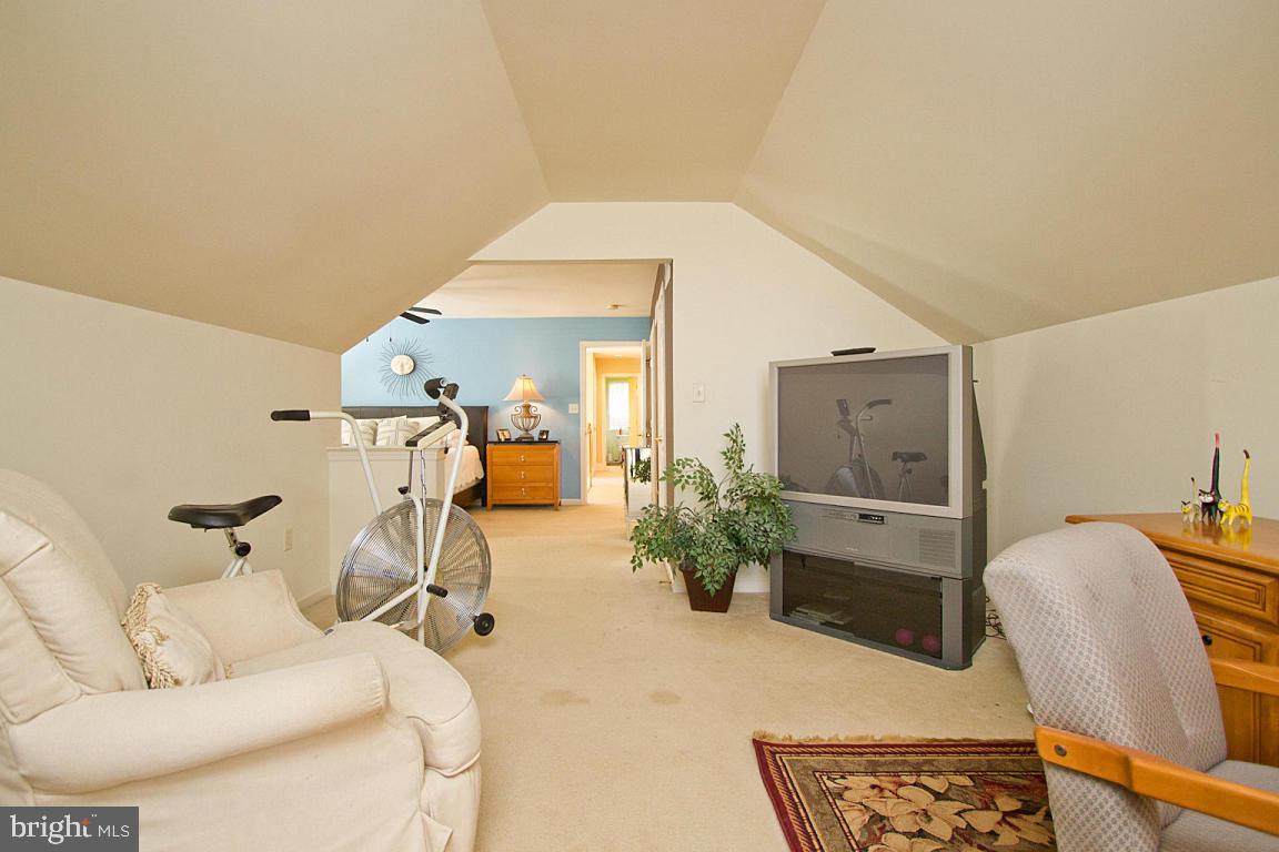 1366 Sylvan Road Lancaster, PA 17601 - Photo 33 of 48