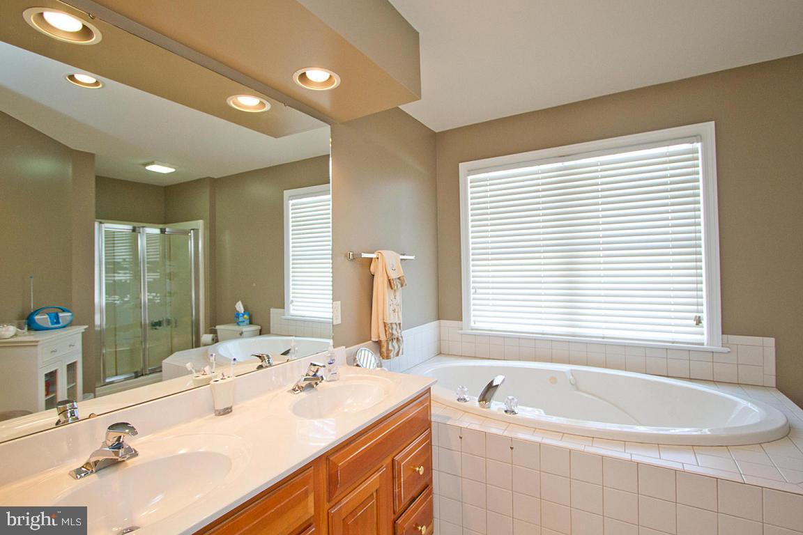 1366 Sylvan Road Lancaster, PA 17601 - Photo 34 of 48