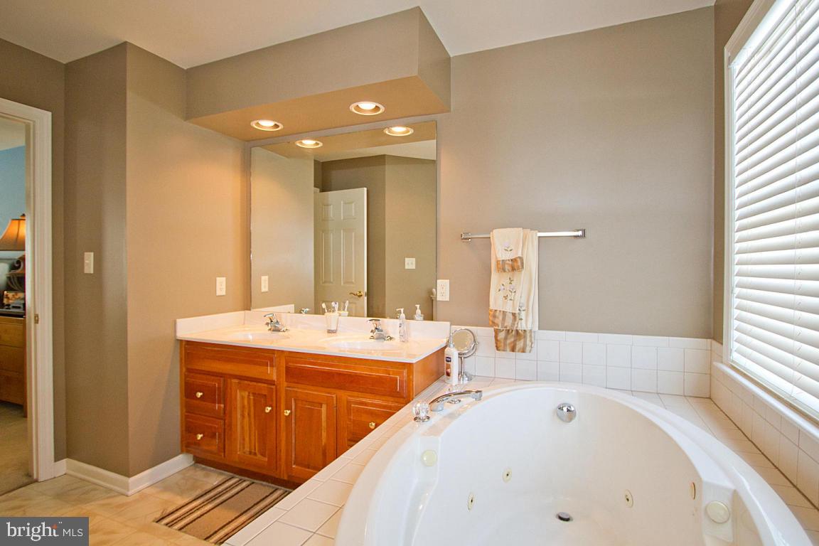 1366 Sylvan Road Lancaster, PA 17601 - Photo 36 of 48