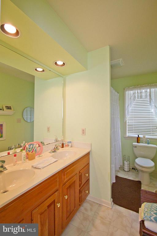 1366 Sylvan Road Lancaster, PA 17601 - Photo 40 of 48