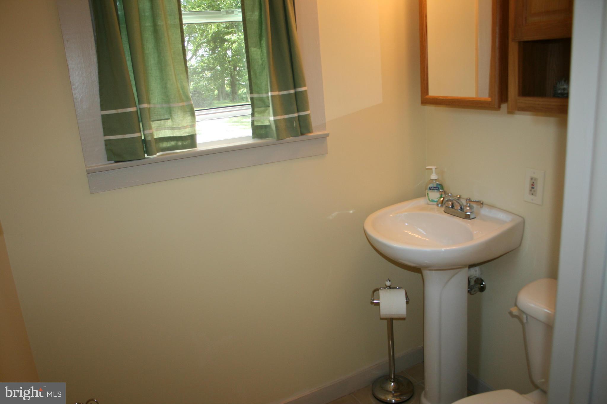 313 Pylesville Road Pylesville, MD 21132 - Photo 17 of 24 Bath