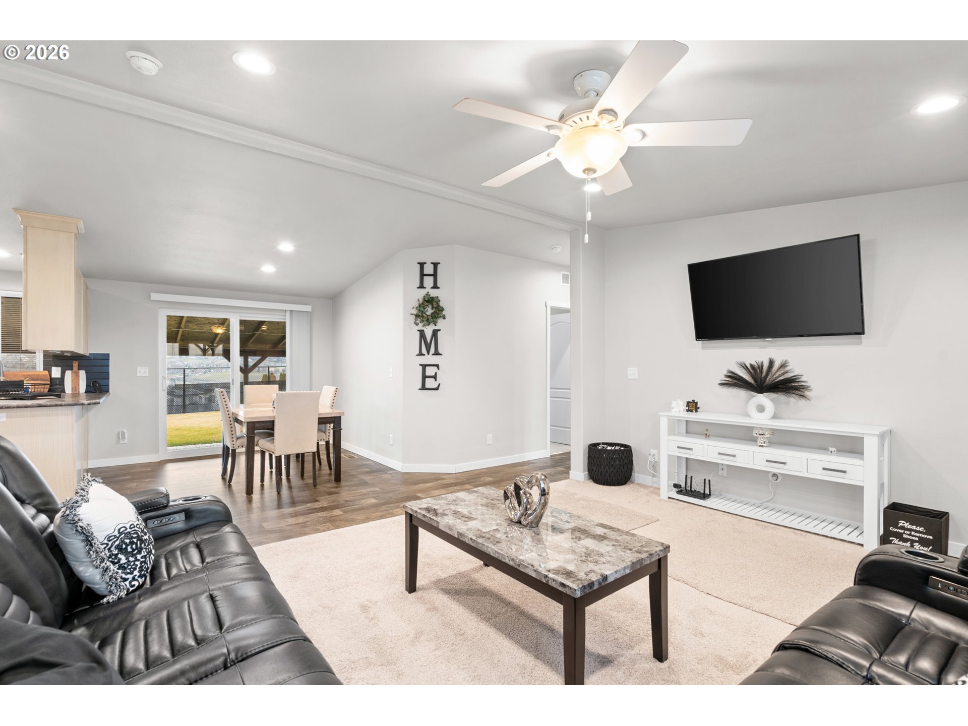 3033 Southwest Terrace Drive Pendleton, OR 97801 - Photo 5 of 38