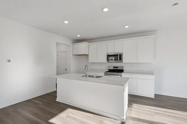 $439,990 | 7051 Oakmont Road, Mount Pleasant, WI 53403