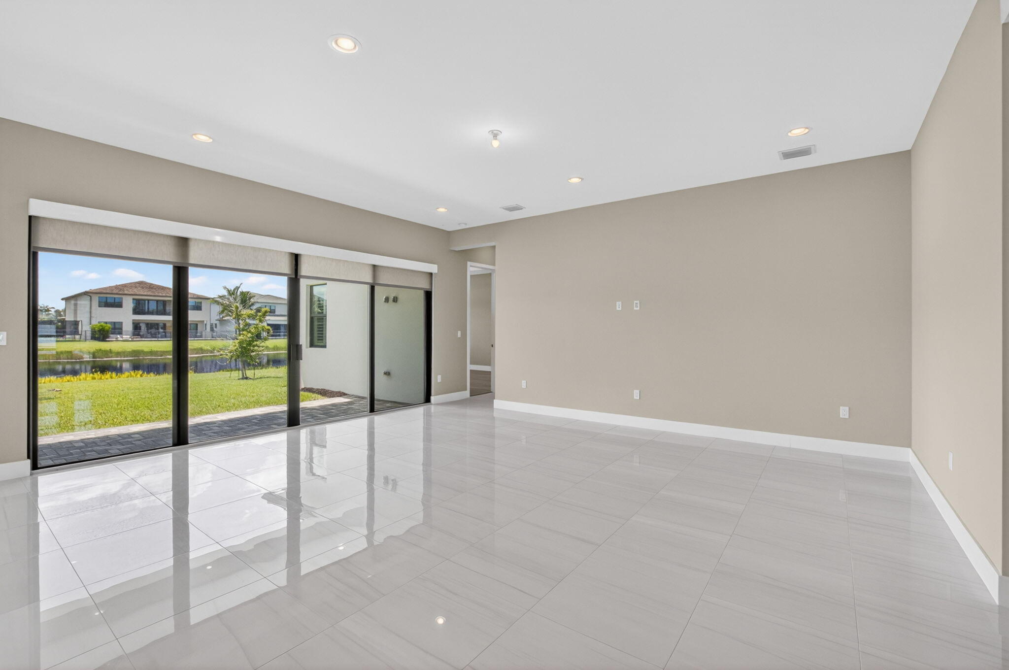 17089 Rainbow Fls Trail Boca Raton, FL 33496 - Photo 29 of 141 Family Room