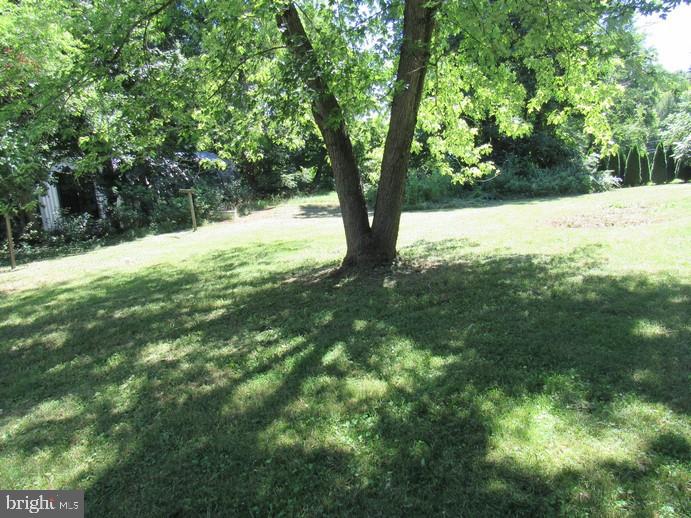 32 Cherry Road Airville, PA 17302 - Photo 4 of 17 Gallery Image 4