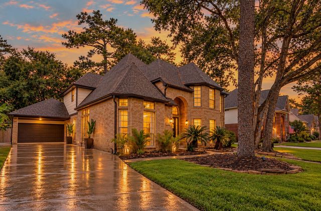 $475,000 | 6906 Cherry Hills Road, Houston, TX 77069