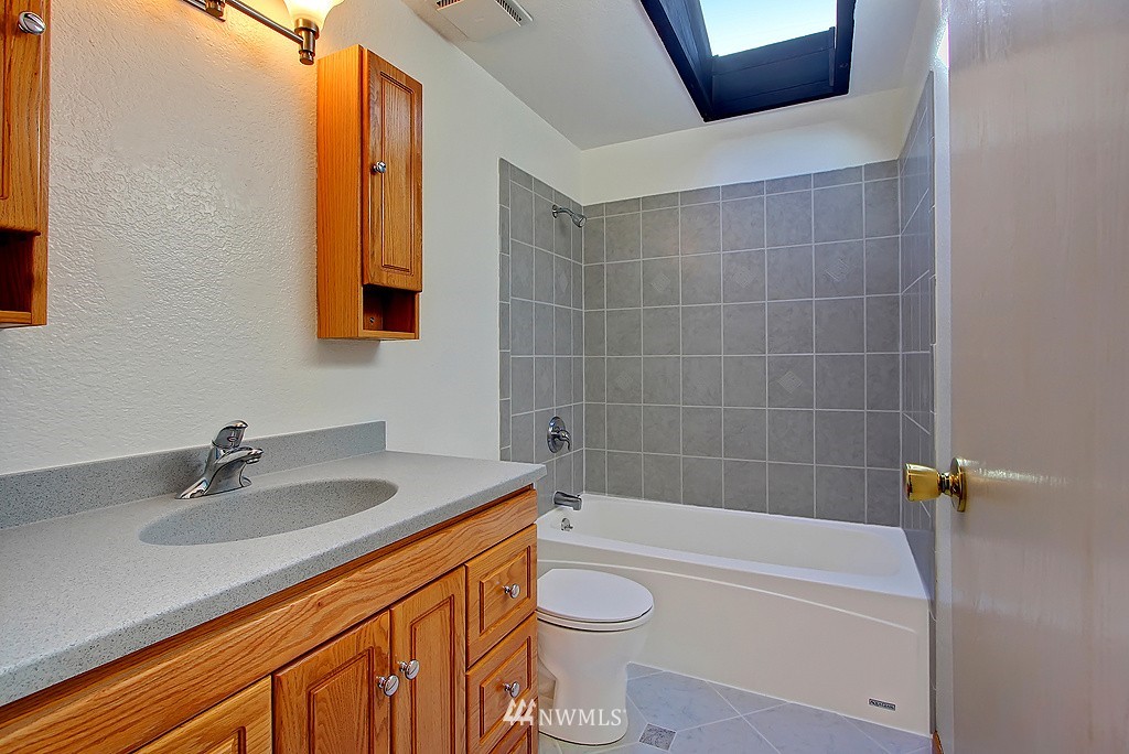 2603 173rd Place Southeast Bothell, WA 98012 - Photo 11 of 13 Gallery Image 11