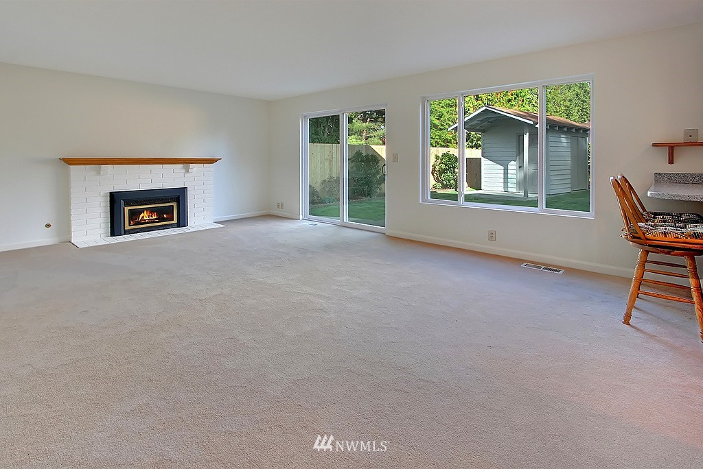 2603 173rd Place Southeast Bothell, WA 98012 - Photo 7 of 13 Gallery Image 7