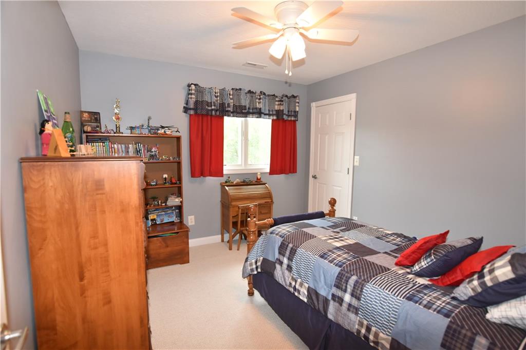 6094 Prairie Stream Way Columbus, IN 47203 - Photo 14 of 22 Gallery Image 14