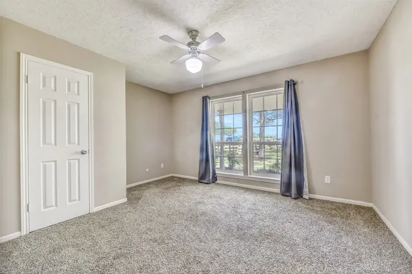 $550,000 | 3358 County Road 172, Alvin, TX 77511