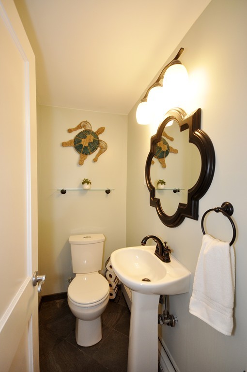 6 Mohegan Road Acton, MA 01720 - Photo 14 of 27 Gallery Image 14