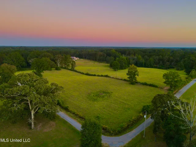 $247,500 | 322 Highway 42, Sumrall, MS 39482