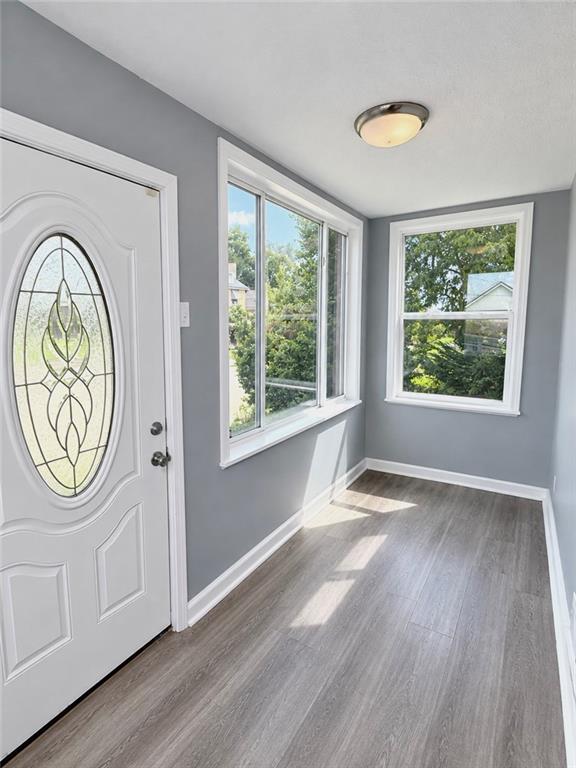 488 New York Avenue Rochester, PA 15074 - Photo 8 of 14 Gallery Image 8