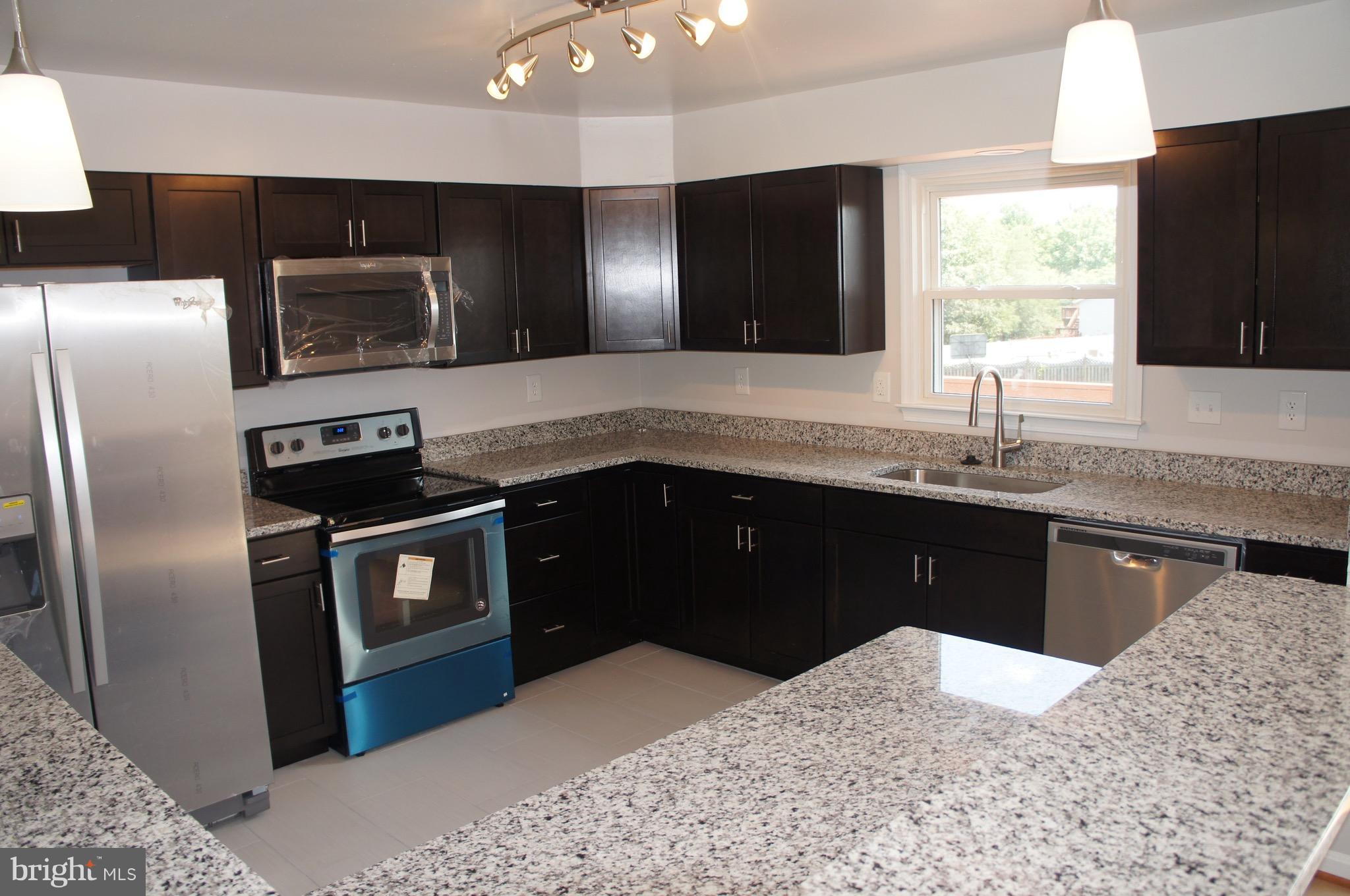 4902 Rio Lane Clinton, MD 20735 - Photo 5 of 22 Kitchen