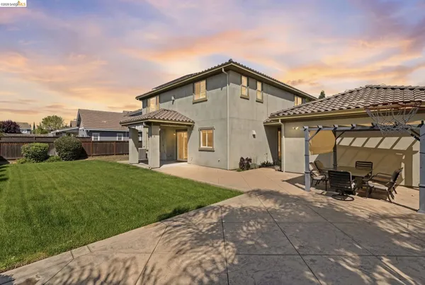 $1,125,000 | 588 Big Basin Drive, Brentwood, CA 94513