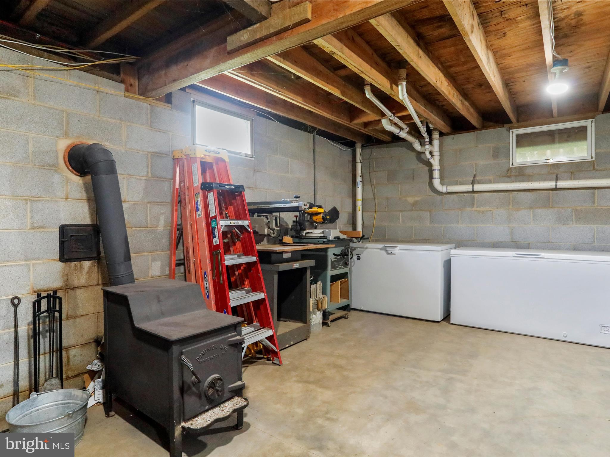 8610 Fort Valley Road Fort Valley, VA 22652 - Photo 43 of 61 a view of storage and utility room