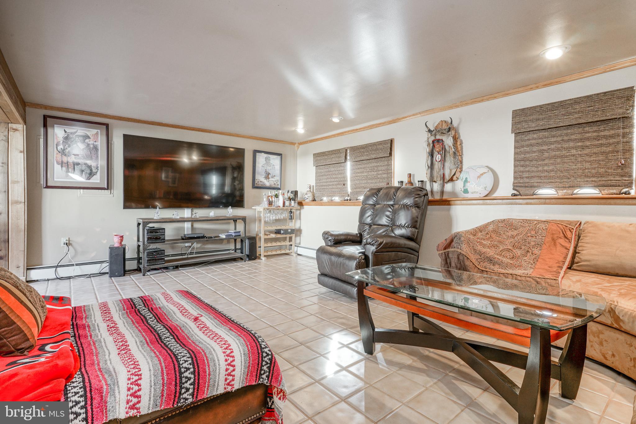22 Alden Road Gibbsboro, NJ 08026 - Photo 8 of 51 Family room