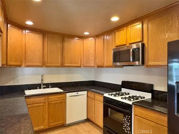 $999,999 | 8811 Riderwood Drive, Sunland, CA 91040