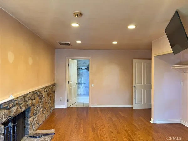 $999,999 | 8811 Riderwood Drive, Sunland, CA 91040