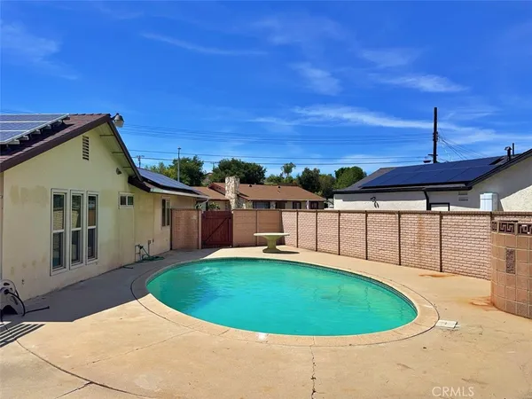$999,999 | 8811 Riderwood Drive, Sunland, CA 91040