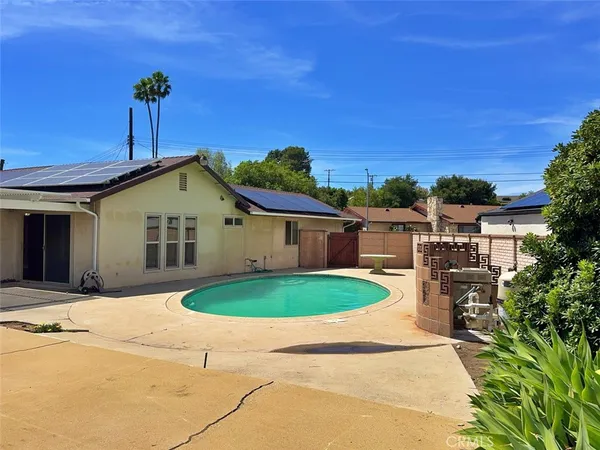 $999,999 | 8811 Riderwood Drive, Sunland, CA 91040