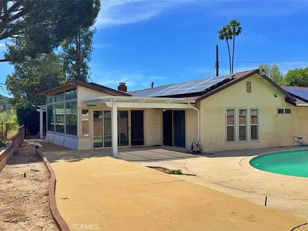 $999,999 | 8811 Riderwood Drive, Sunland, CA 91040
