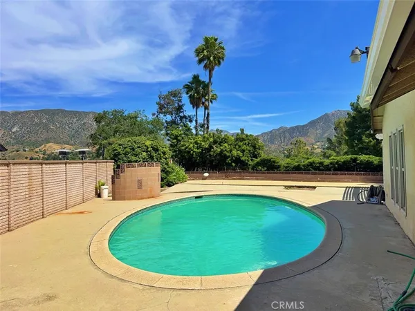 $999,999 | 8811 Riderwood Drive, Sunland, CA 91040