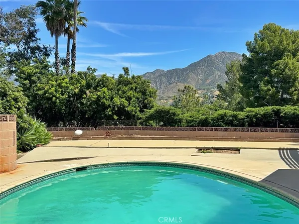 $999,999 | 8811 Riderwood Drive, Sunland, CA 91040