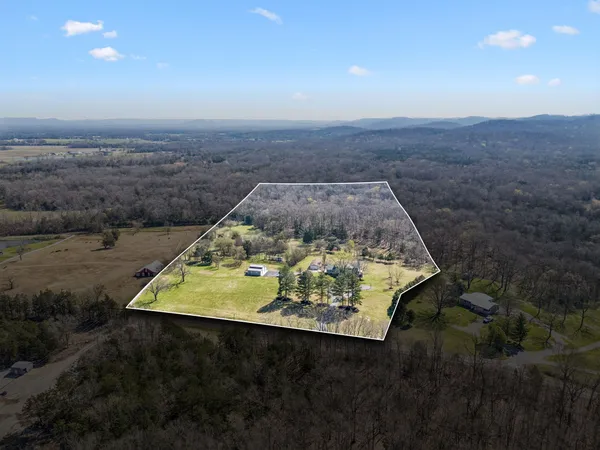 $1,250,000 | 9469 Christiana Fosterville Road, Christiana, TN 37037