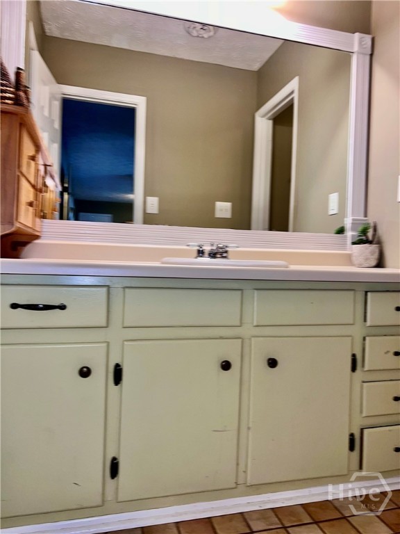 256 Cherokee Ridge Athens, GA 30606 - Photo 19 of 40 Main Bath