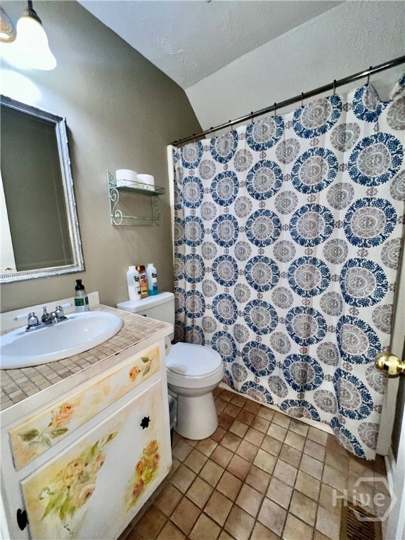 256 Cherokee Ridge Athens, GA 30606 - Photo 28 of 40 Upstairs Bath