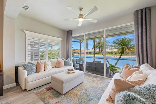 $555,000 | 6533 Ilex Circle, Naples, FL 34109