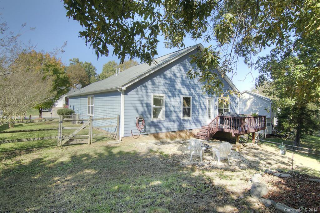 10013 Dunfries Road Matthews, NC 28105 - Photo 23 of 24 Gallery Image 23