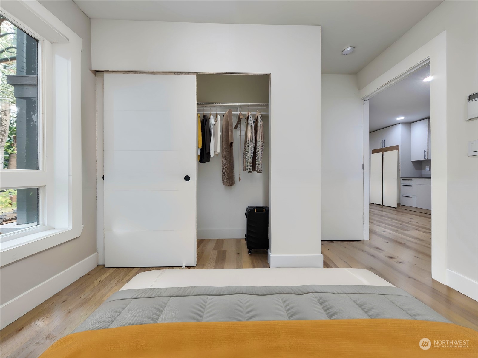 407 Southwest Thistle Street Seattle, WA 98106 - Photo 17 of 40 a view of a living room