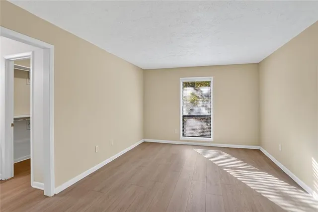 $1,895 | 8740 Roswell Road, Unit 9C, Atlanta, GA 30350