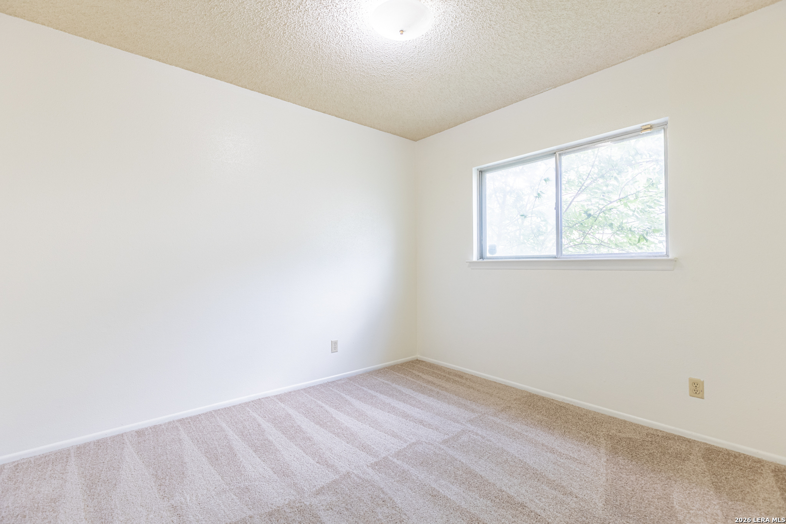 8127 Babe Ruth Street San Antonio, TX 78240 - Photo 12 of 33