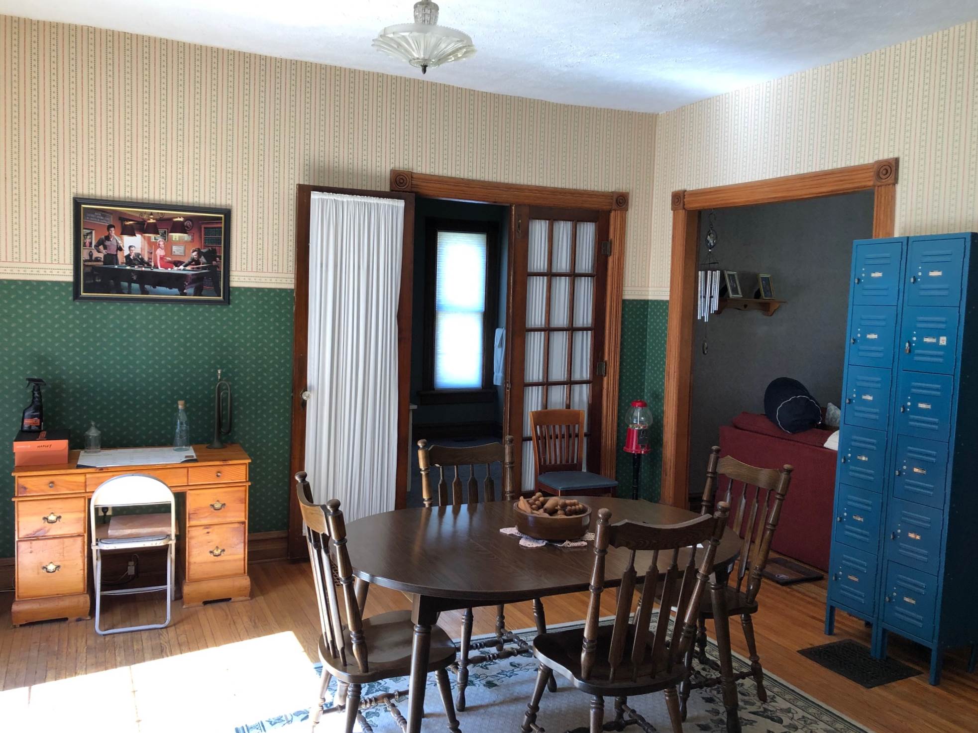 614 Fulton Avenue Rochester, IN 46975 - Photo 3 of 15