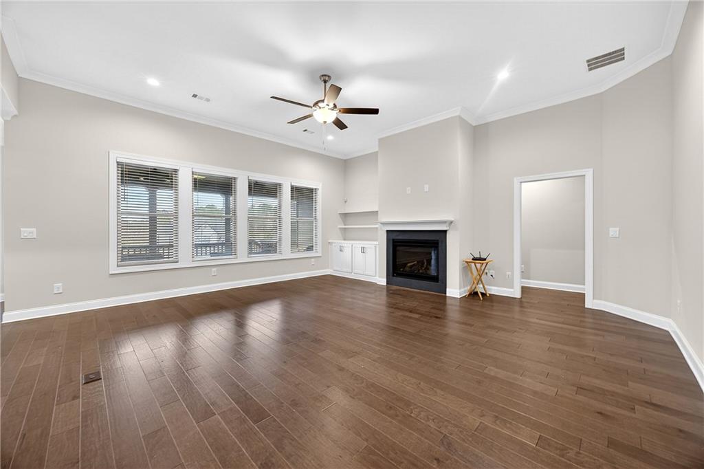 5047 Rathwood Circle Southwest Powder Springs, GA 30127 - Photo 10 of 48