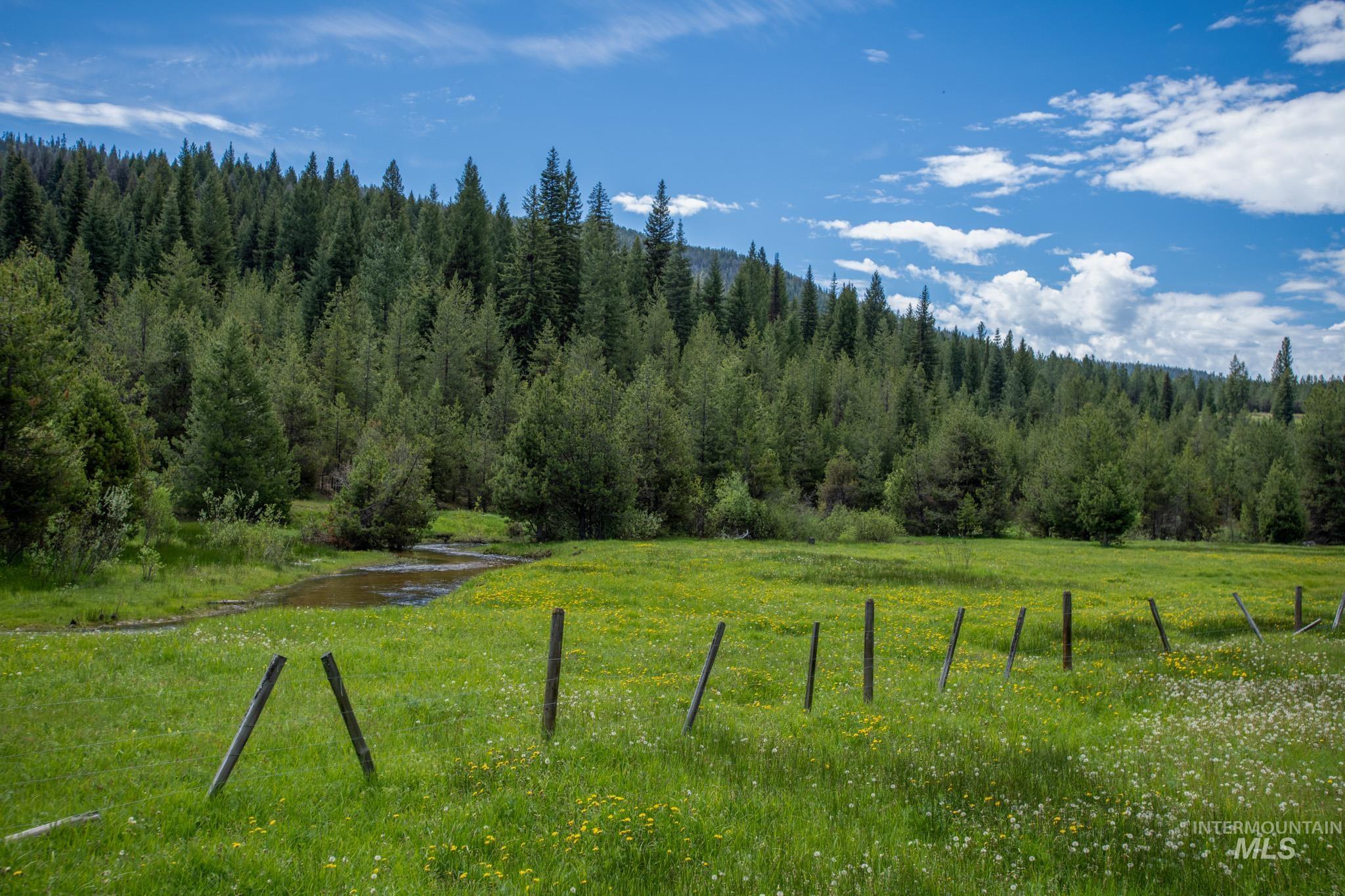 40 Clear Creek Road Cascade, ID 83611 - Photo 4 of 8