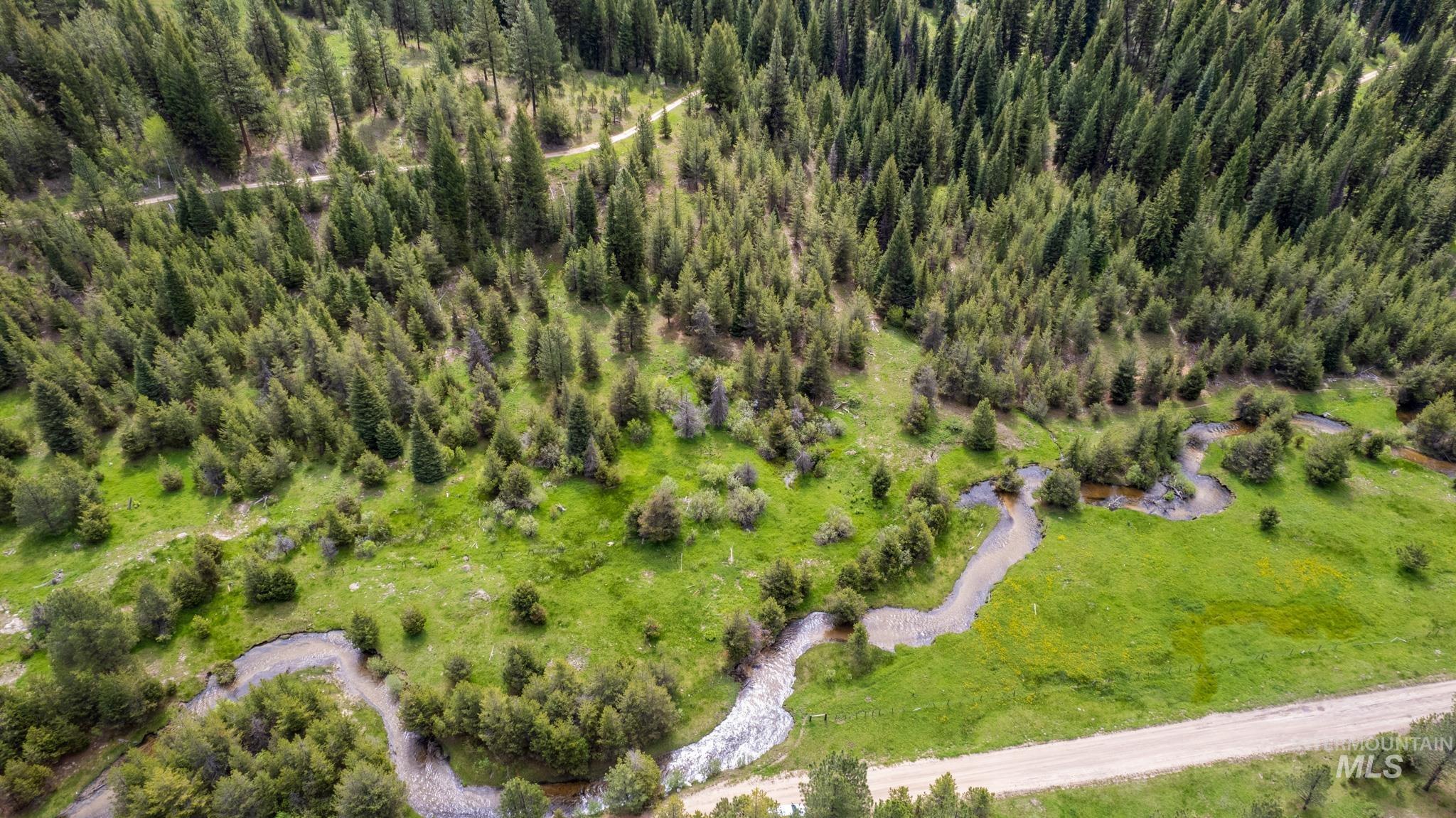 40 Clear Creek Road Cascade, ID 83611 - Photo 6 of 8